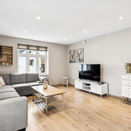 Ferienwohnung Stylish & Bright Penthouse - Office - 5 Star Location! Egersund Exterior foto
