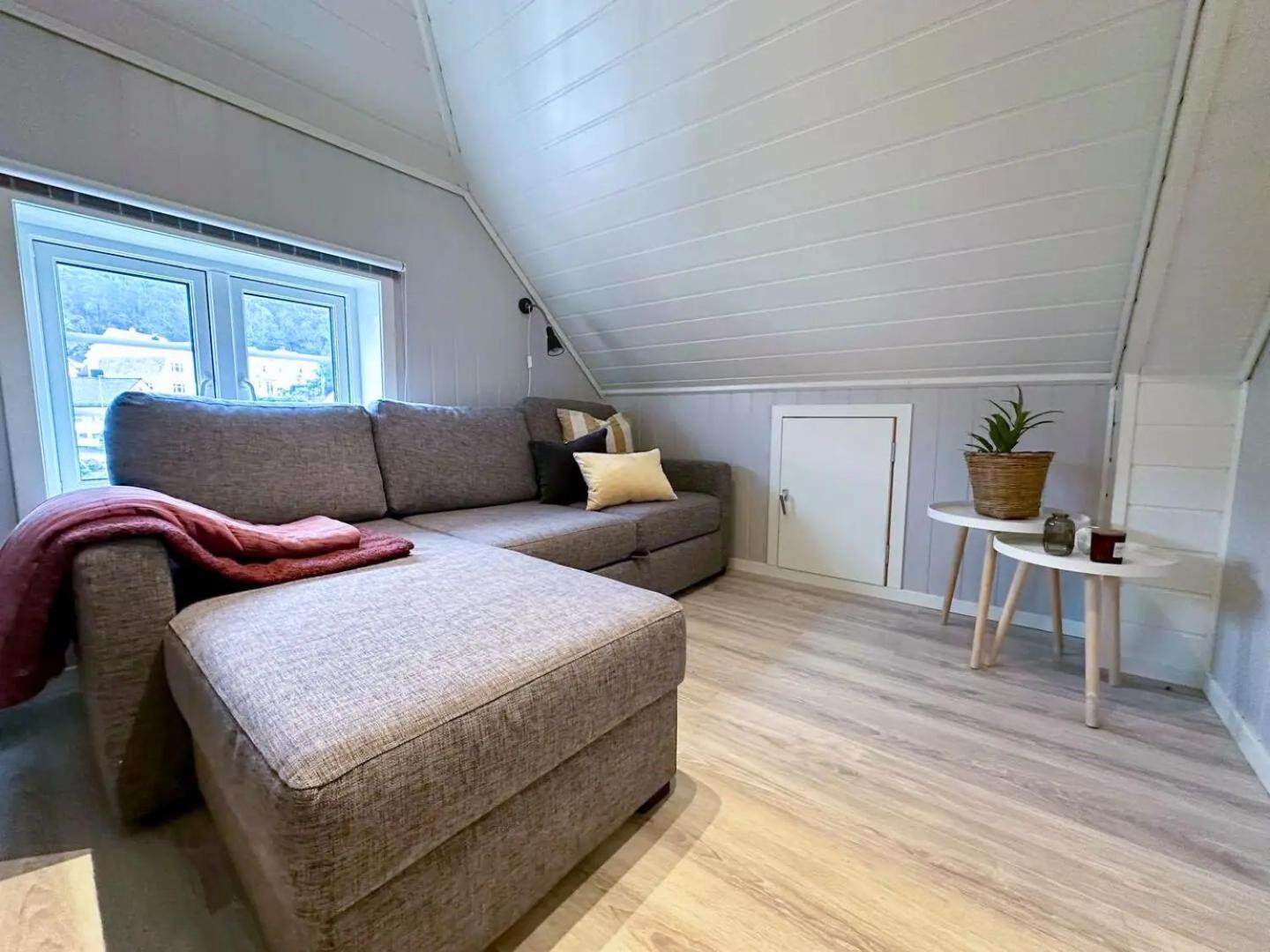 Ferienwohnung Stylish & Bright Penthouse - Office - 5 Star Location! Egersund Exterior foto