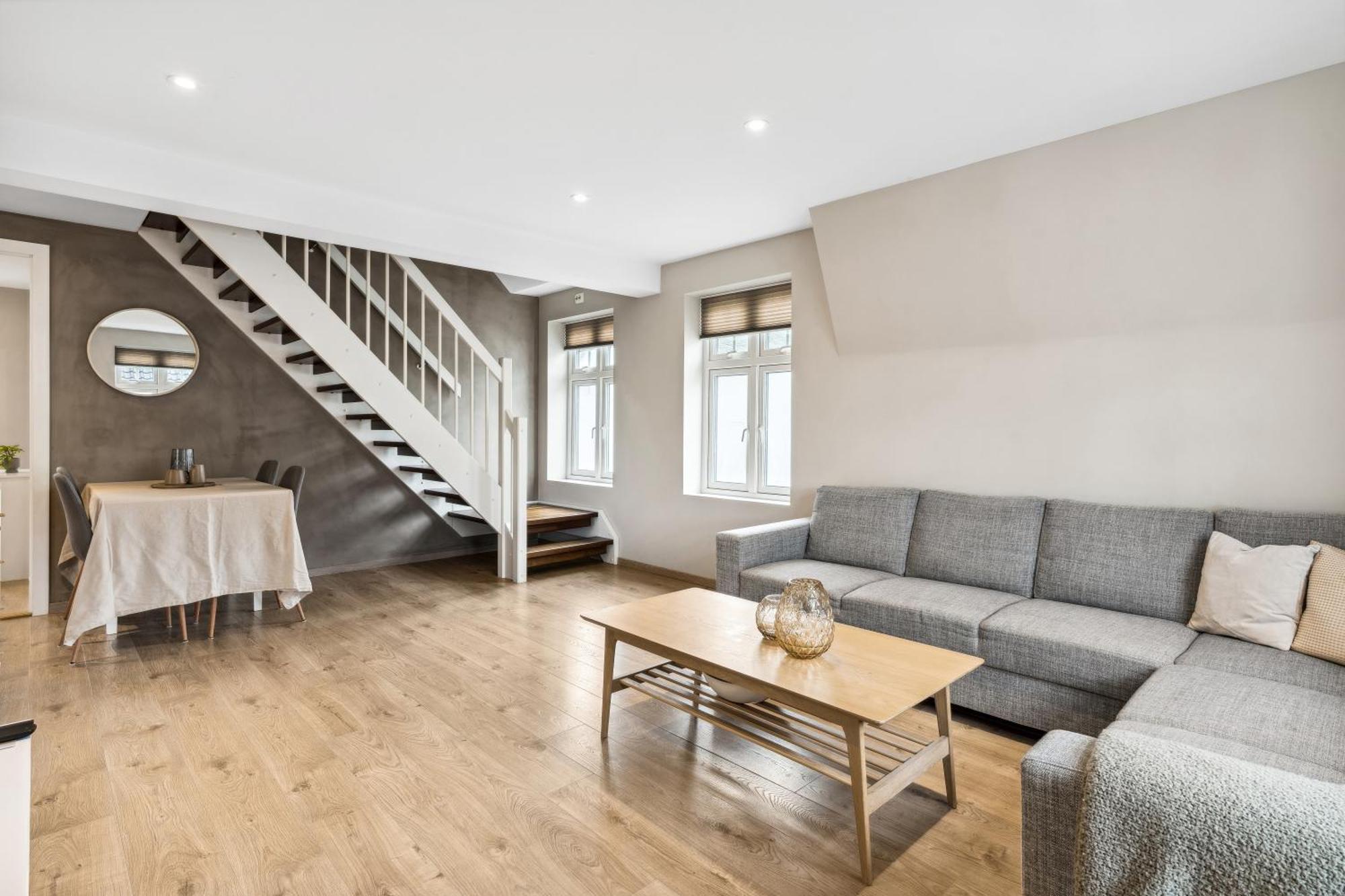 Ferienwohnung Stylish & Bright Penthouse - Office - 5 Star Location! Egersund Exterior foto