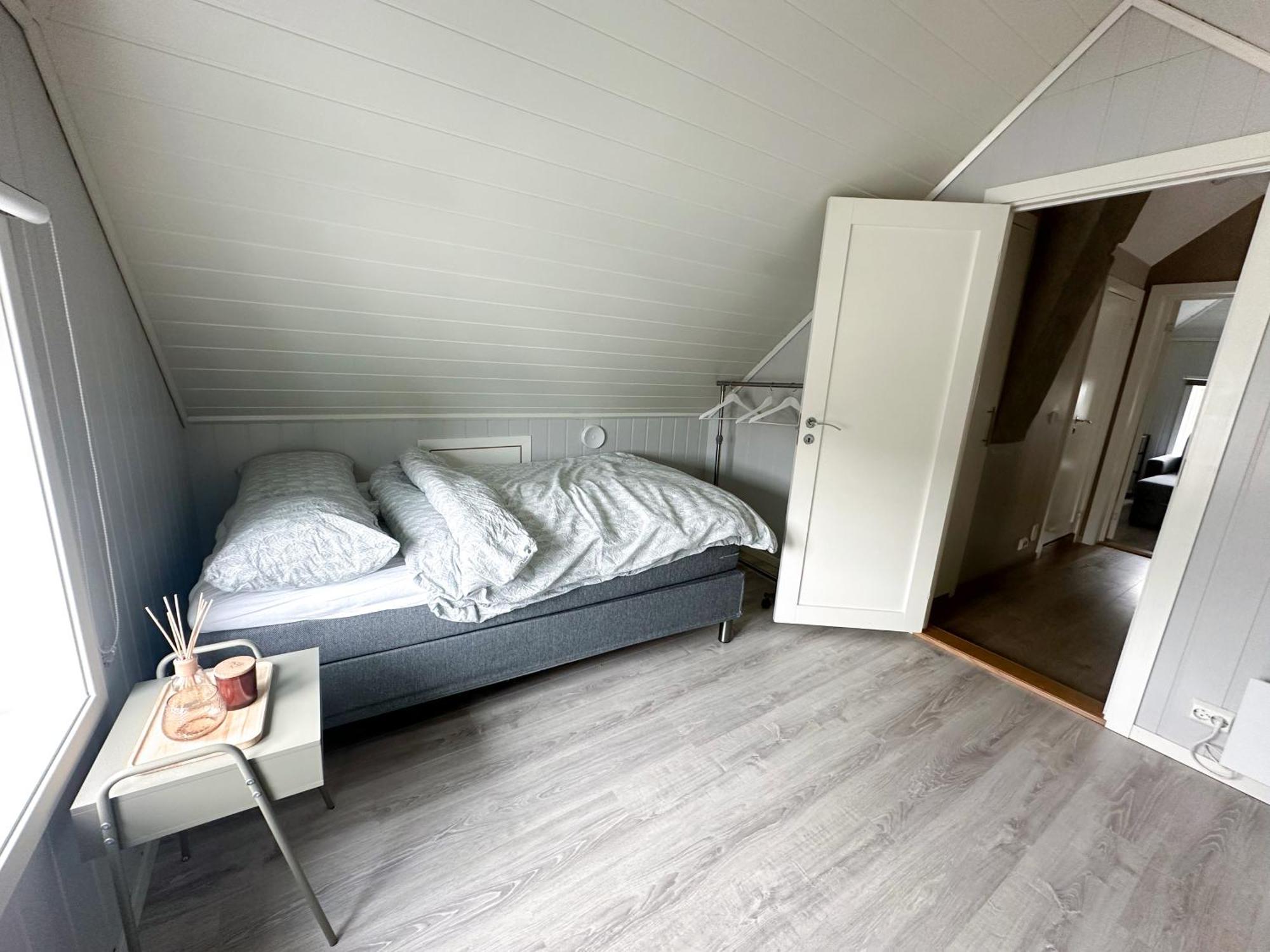Ferienwohnung Stylish & Bright Penthouse - Office - 5 Star Location! Egersund Exterior foto